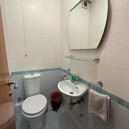 Apartment Great Location Two Bedroom Apatment 