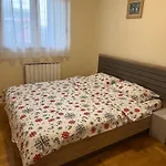 شقة Great Location Two Bedroom Apatment 