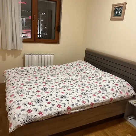 Great Location Two Bedroom Apatment 