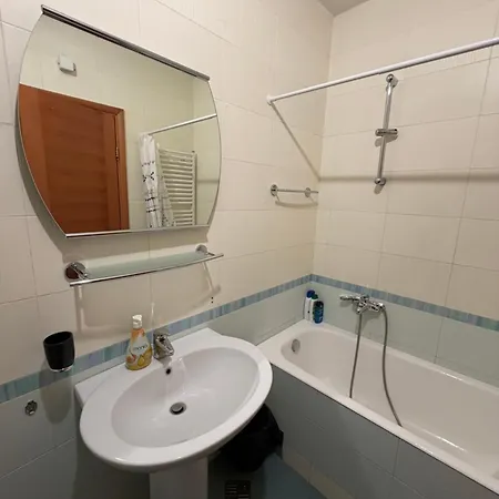 شقة Great Location Two Bedroom Apatment 