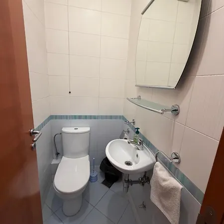 شقة Great Location Two Bedroom Apatment 