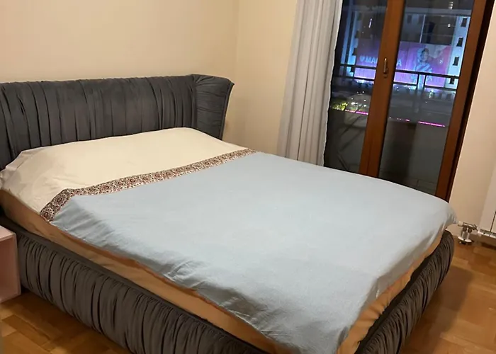 Great Location Two Bedroom Apatment 