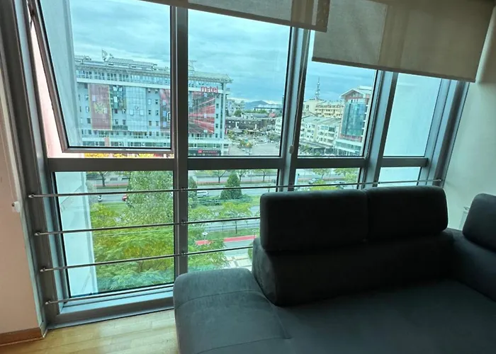 דירה Great Location Two Bedroom Apatment 